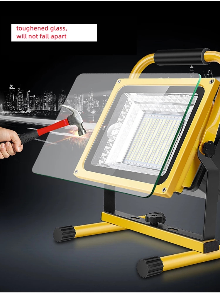 LED Strong Charging Floodlight - Power Outage Light recensione e prezzo