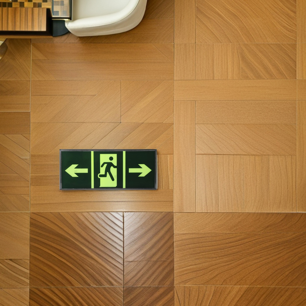 4Pcs Safety Exit Sign Stickers - Emergency Exit Sign recensione e prezzo
